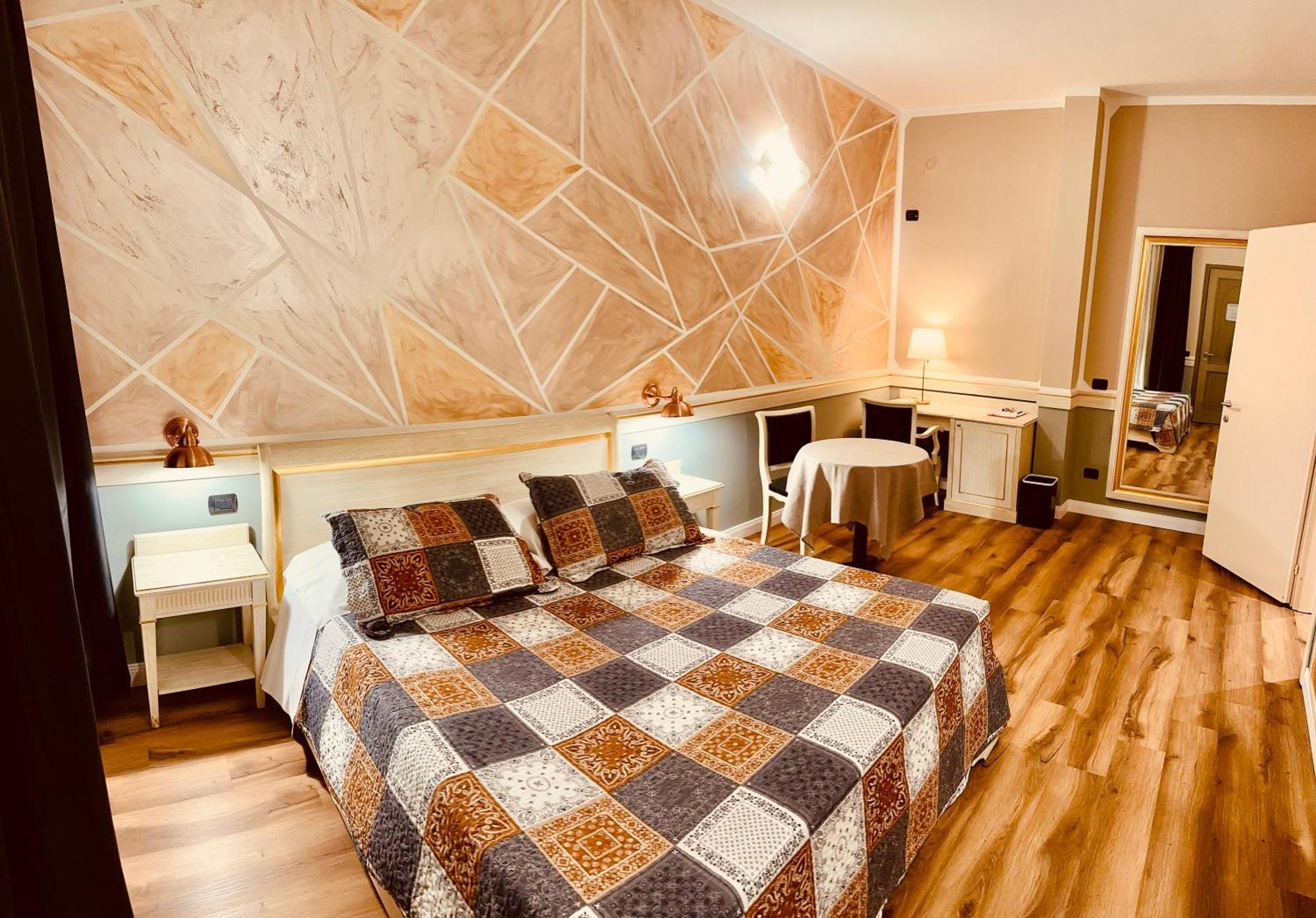 Motel Malpensa Inn & Hotel-Airport Case Nuove  Eksteriør billede
